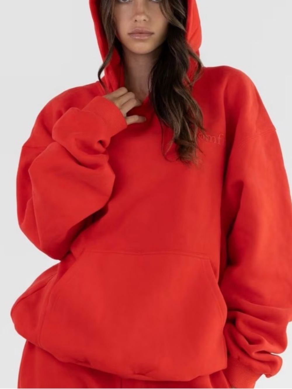 Comfrt Crimson Red Sweatsuit Set Hoodie Sweatpants Size M NWOT TikTok Viral